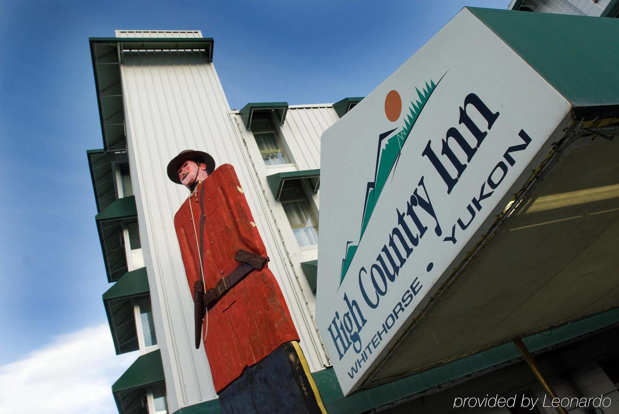 Coast High Country Inn Whitehorse Exterior photo